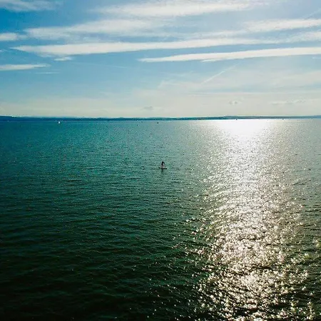 Ferien-apartment Zaunkoenig - Mit Priv Strandzugang - Soutterrain * Friedrichshafen