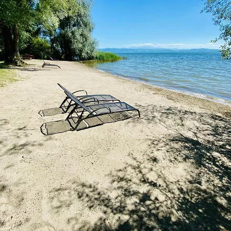 Ferien-apartment Zaunkoenig - Mit Priv Strandzugang - Soutterrain * Friedrichshafen